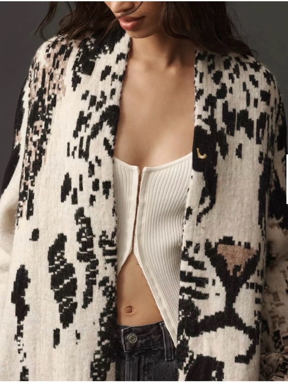 Pilero Leopard Print Sweater
Duster - Picture 3 of 7